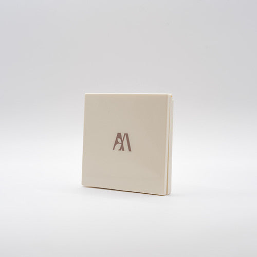 MORA Makeup Removal Pads – Standing Pouch (Ivory, 30 Pads)