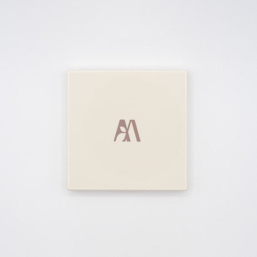 MORA Makeup Removal Pads – Standing Pouch (Ivory, 30 Pads)