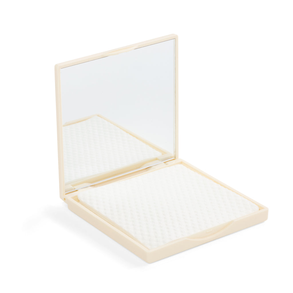 MORA Travel Case with Makeup Removal Pads (Ivory, 7 Pads)