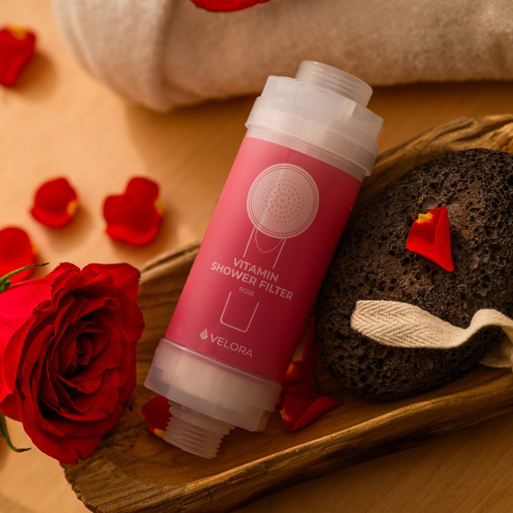 VELORA Vitamin C Shower Filter – Rose Aromatherapy Water Softener for Skin & Hair
